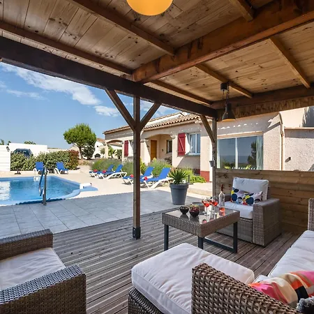 In With Private Pool Villa Escales